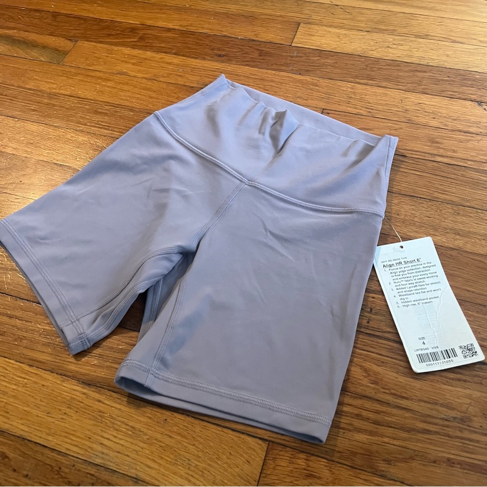 Like New- Lululemon Align HR Short 6" Lilac Purple Bike Shorts size 4